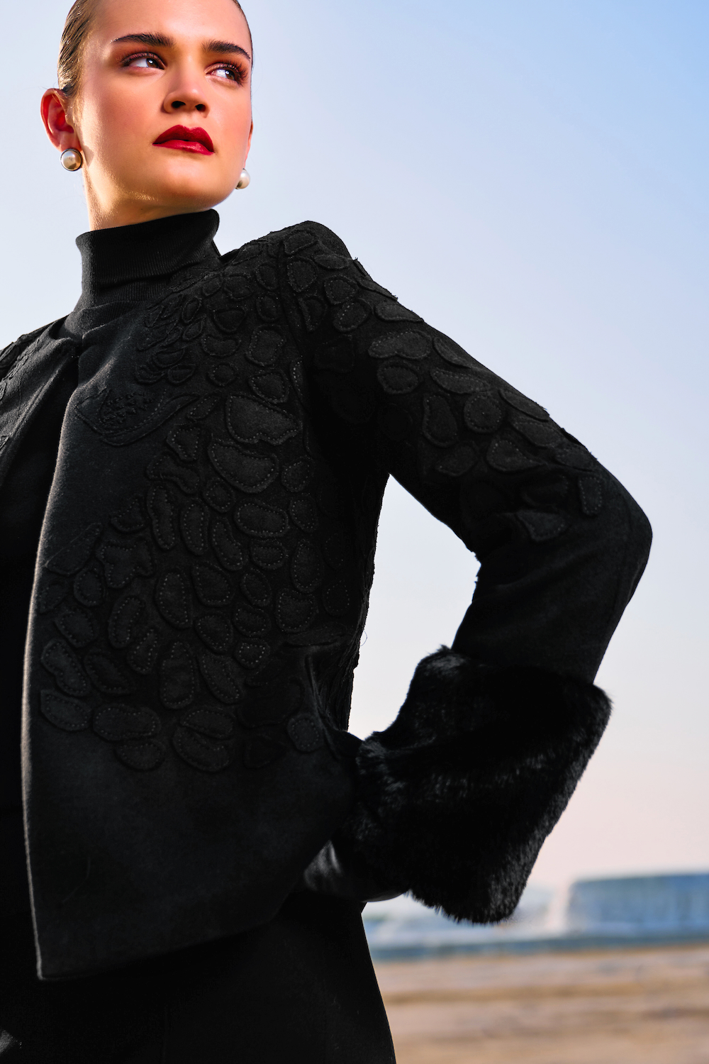 MATERIAL GIRL 02 BLACK FELT FABRIC SHORT LENGTH ROUND NECK JACKET WITH FUR CUFFS AND PATCH EMBROIDERY ALL OVER