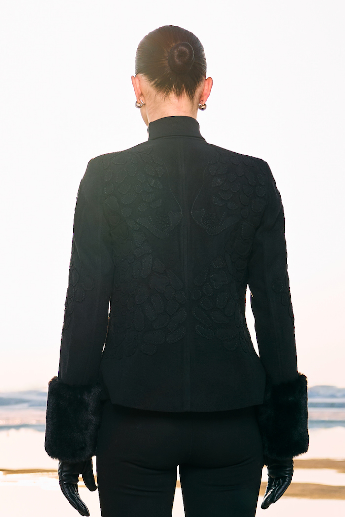 MATERIAL GIRL 02 BLACK FELT FABRIC SHORT LENGTH ROUND NECK JACKET WITH FUR CUFFS AND PATCH EMBROIDERY ALL OVER