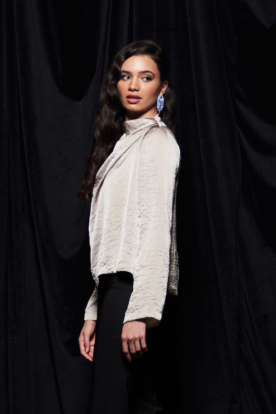 LEILA SILVER SAND COLOR TEXTURED SATIN LONG SLEEVES WAIST LENGTH TOP WITH PLEAT DETAILING AND ZIP AT THE BACK
