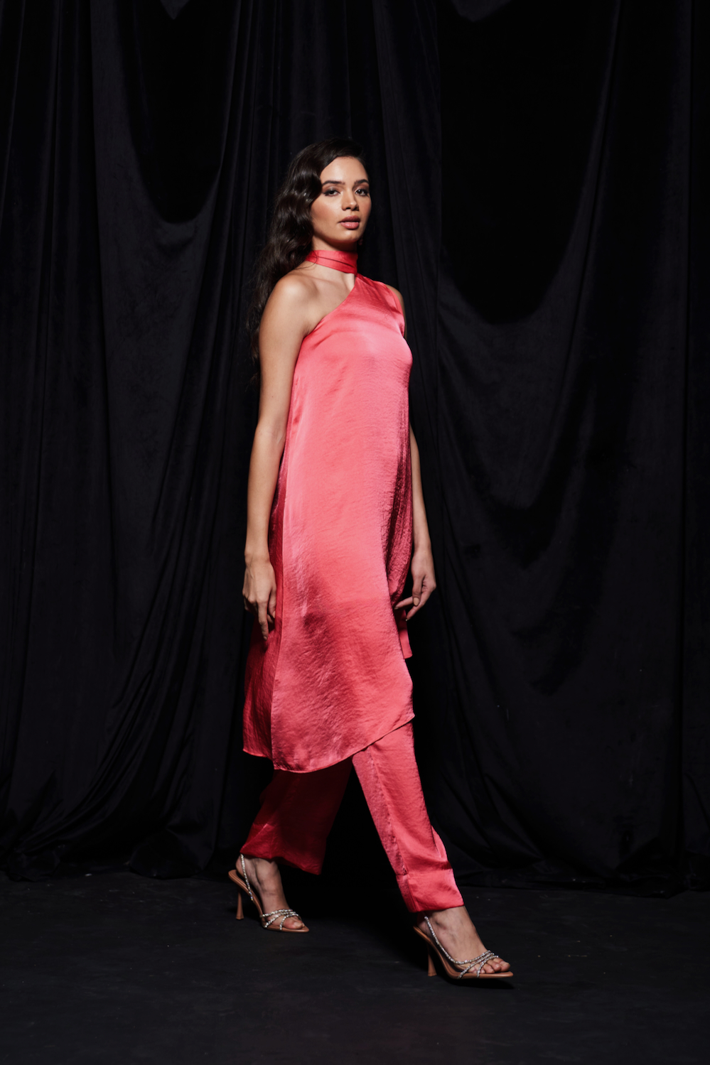 LEILA CORAL COLOR TEXTURED SATIN ASYMMETRIC HEM ONE SIDE SHOULDER WITH NECK SASH TUNIC AND STRAIGHT PANTS CO-ORDINATE