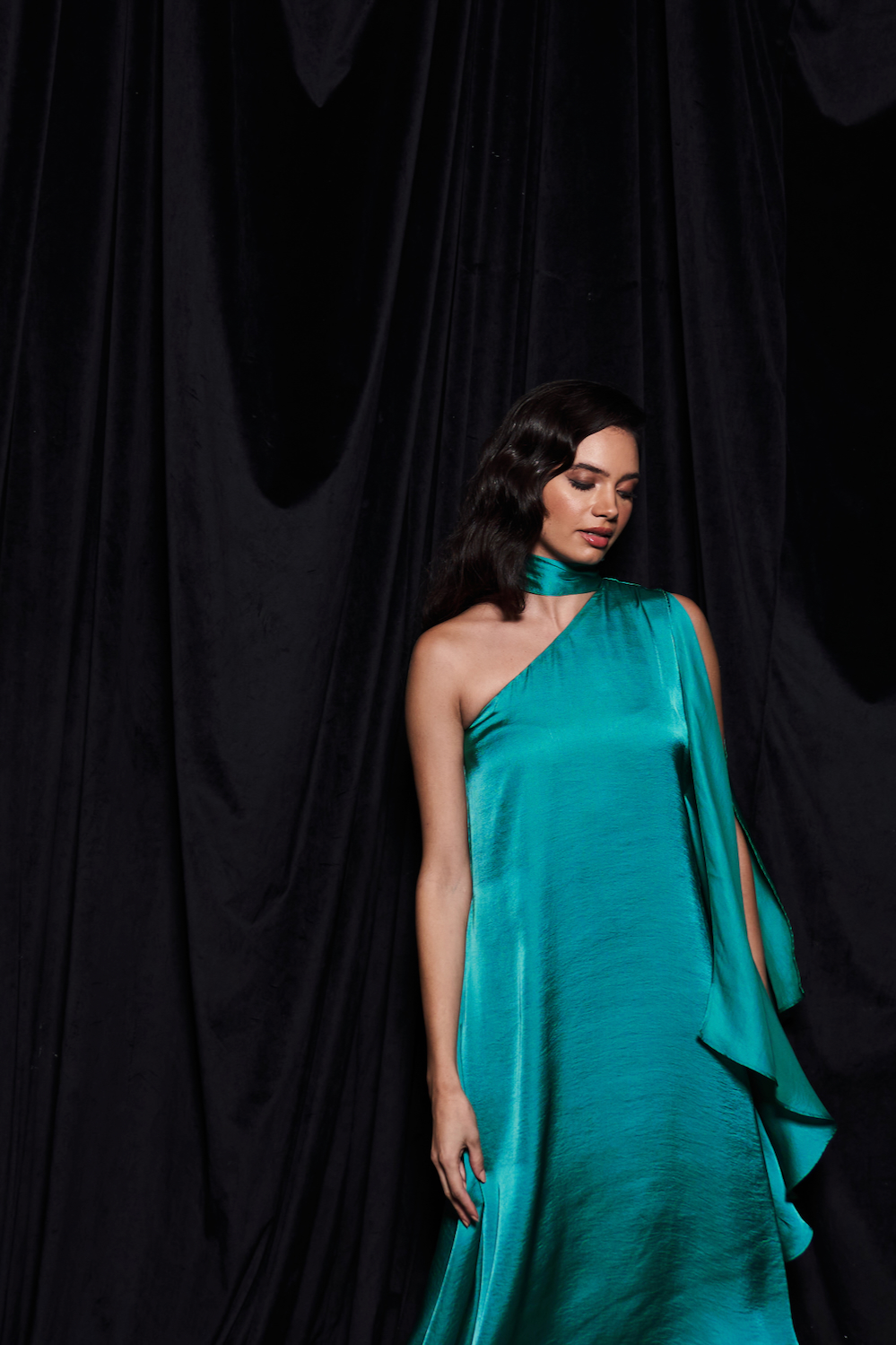 LEILA TURQUOISE BLUE COLOR TEXTURED SATIN ASYMMETRIC HEM ONE SIDE SHOULDER DRESS WITH ATTACHED NECK SASH