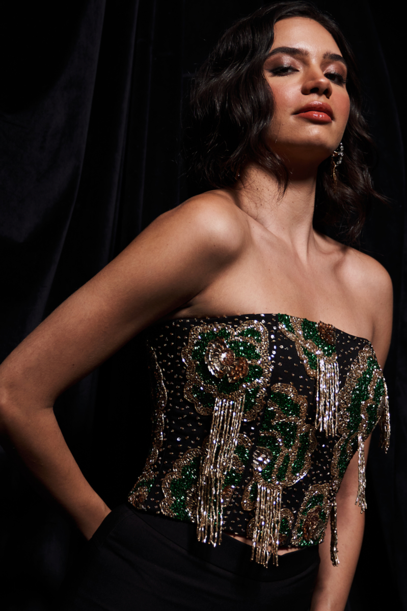 LEILA BLACK COLOR CO-ORDINATE WITH GLASS BEADS HAND EMBROIDERED CUPS BUSTIER AND FLUID ORGANZA MIDI LENGTH SKIRT