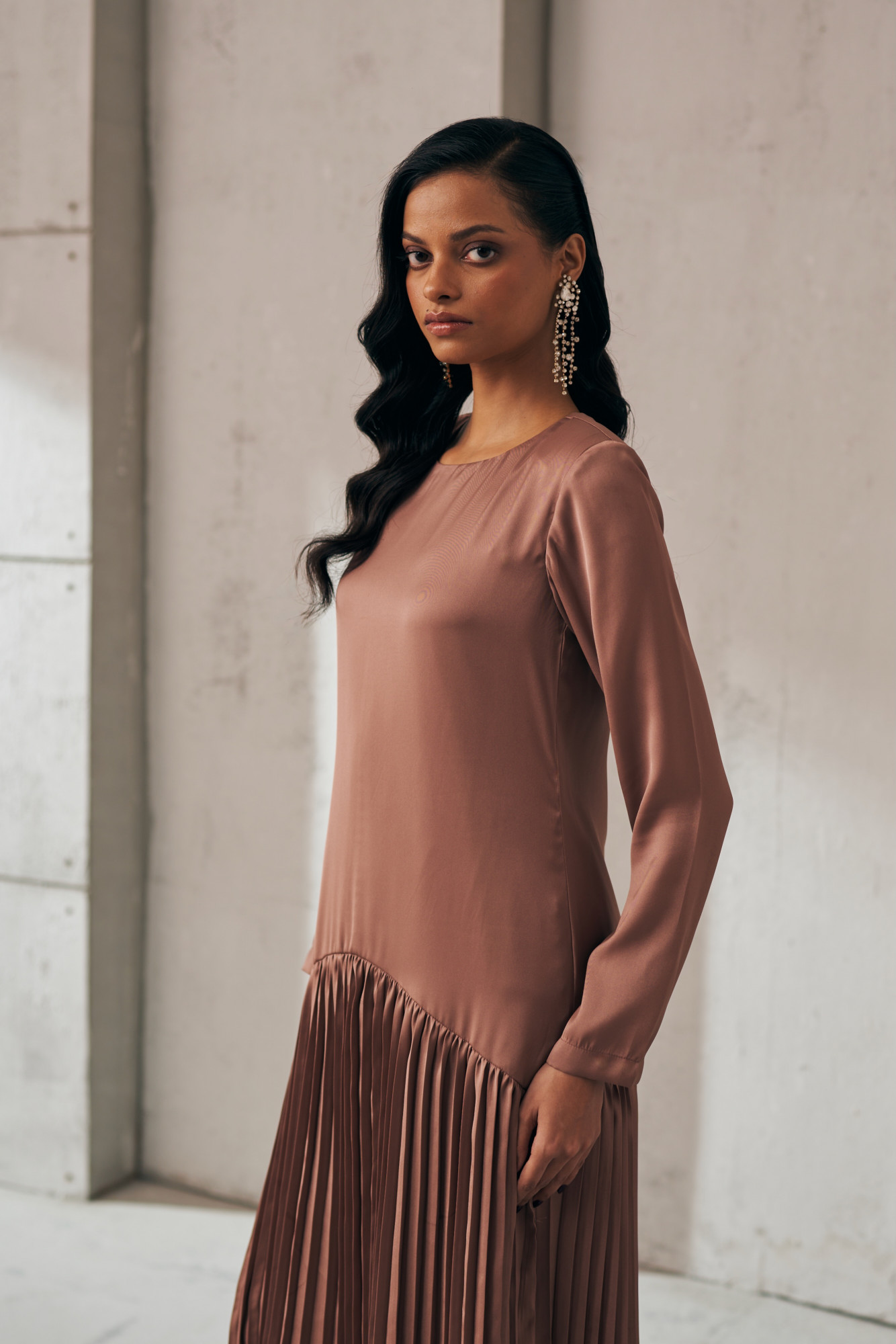 MIDNIGHT MIRAGE SANDSTONE PLEAT DRESS