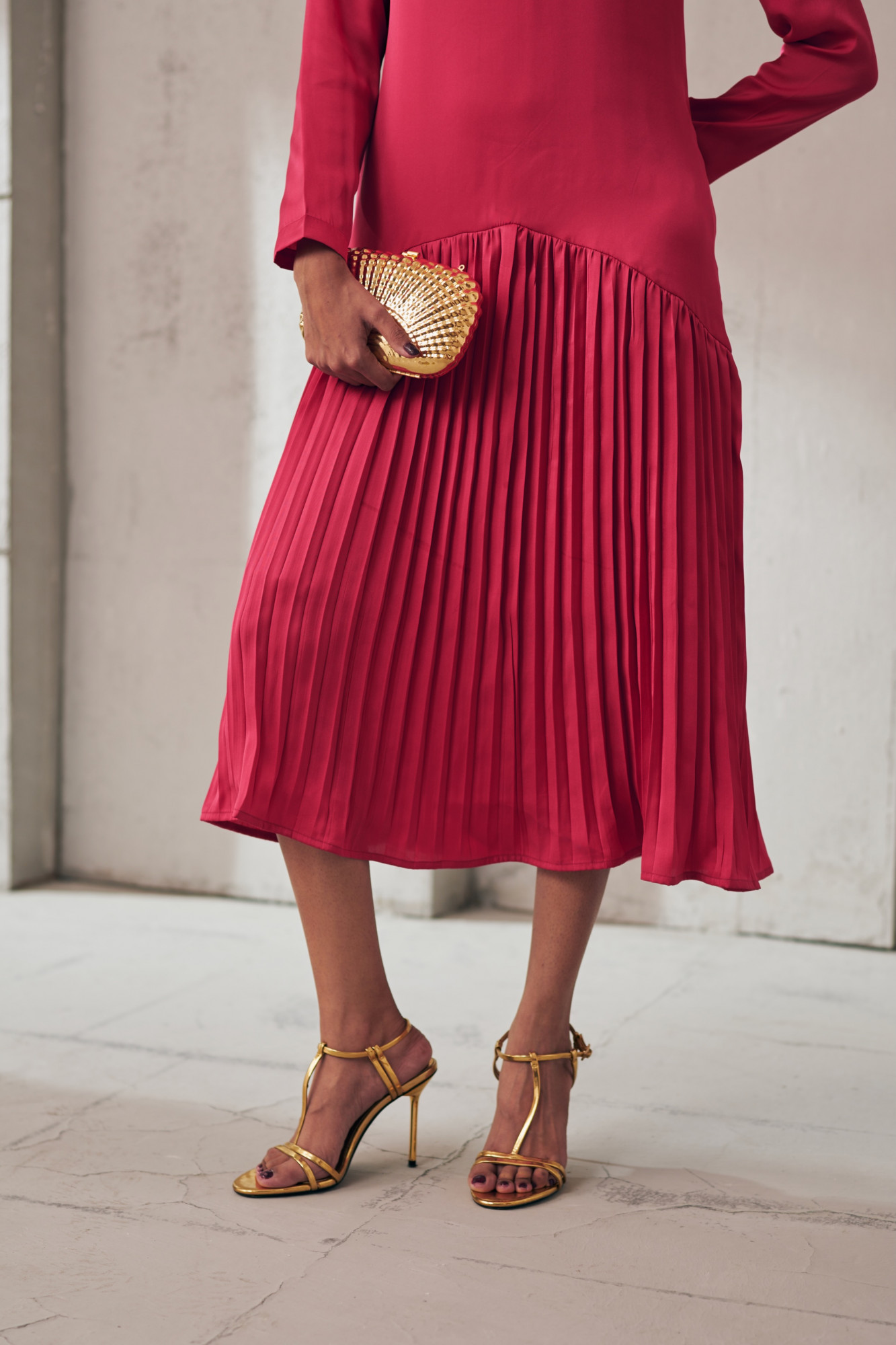 MIDNIGHT MIRAGE PINK PLEAT DRESS