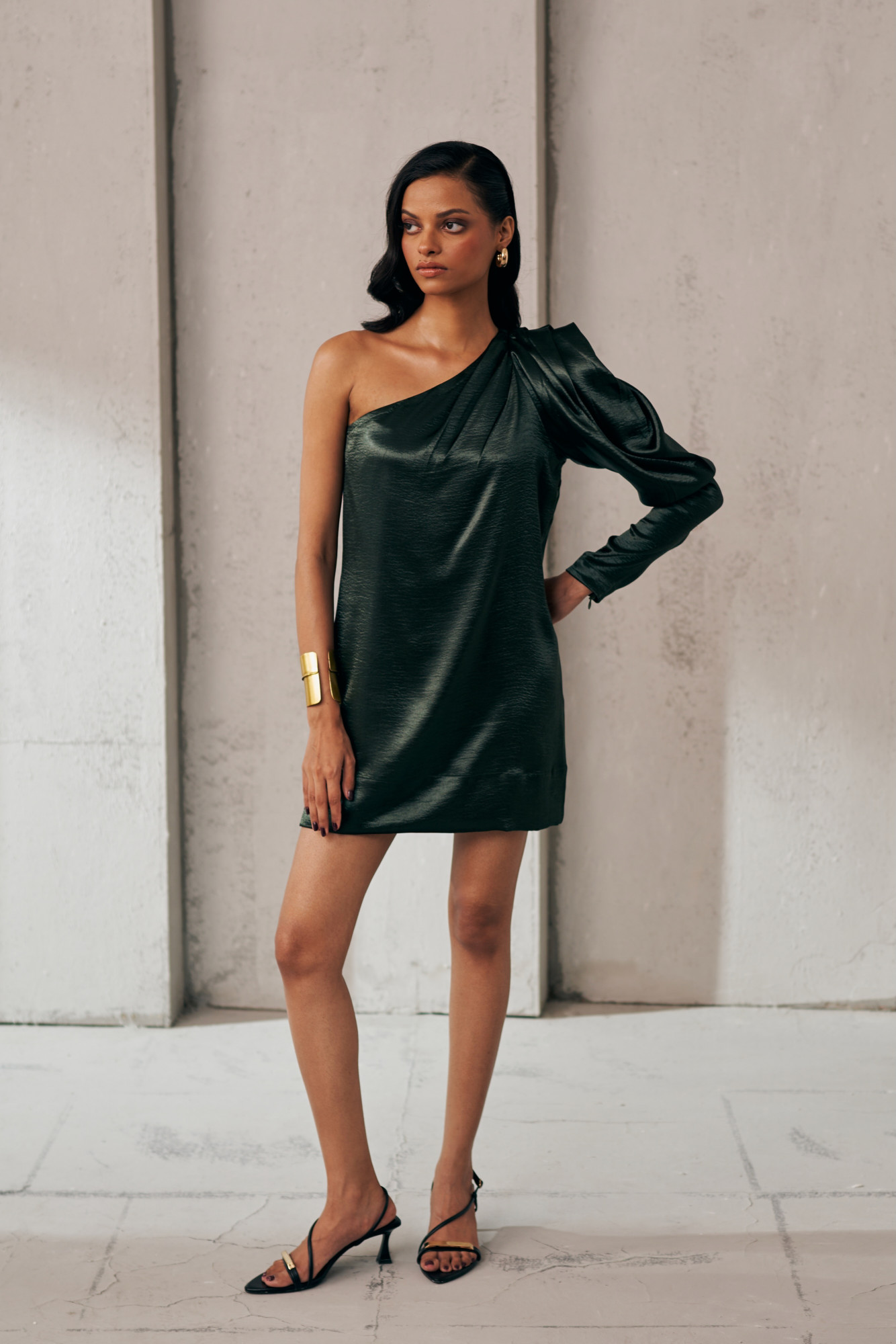 MIDNIGHT MIRAGE GREEN GLOW ONE SIDE SHOULDER DRESS