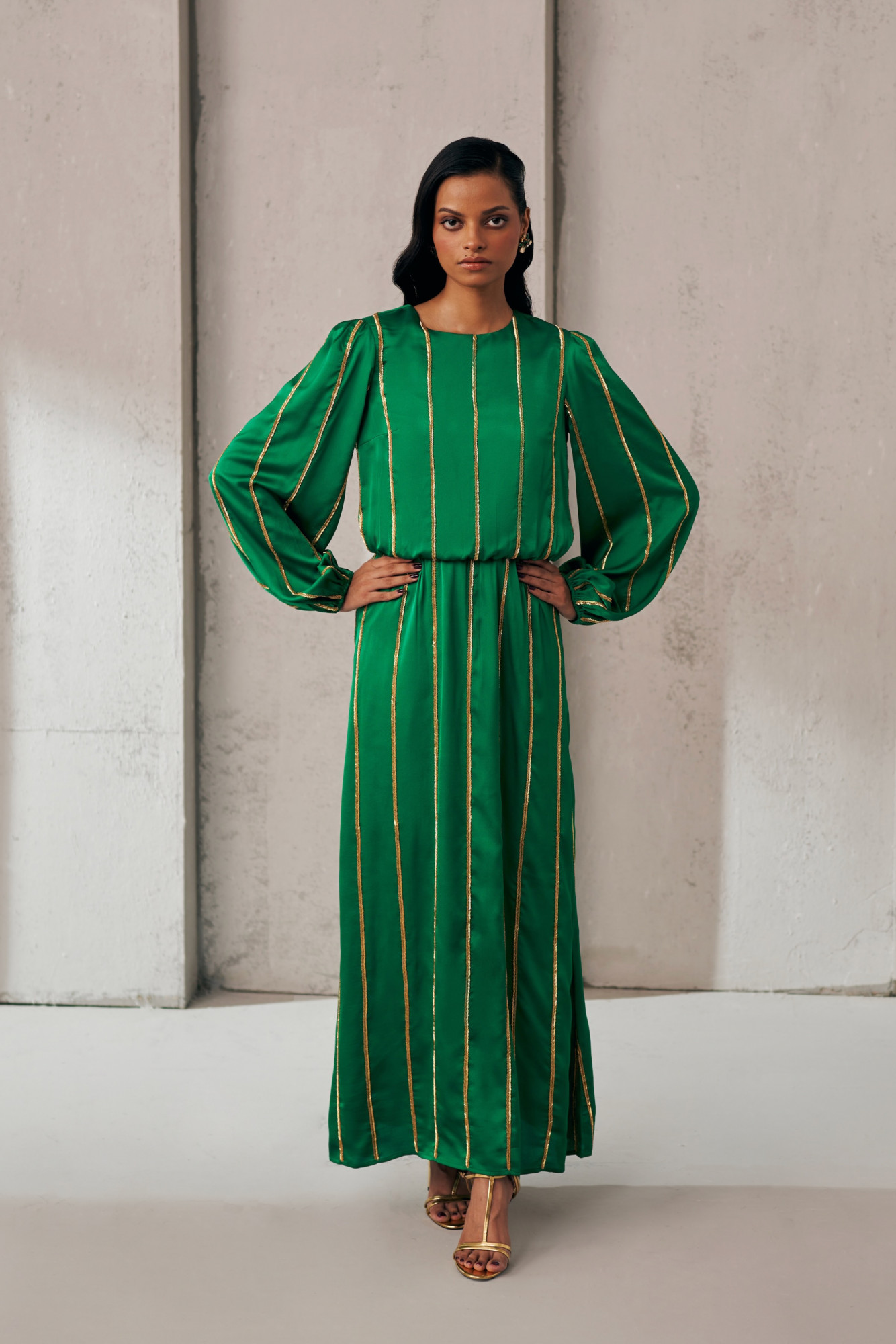 MIDNIGHT MIRAGE EMERALD GLOW MAXI DRESS