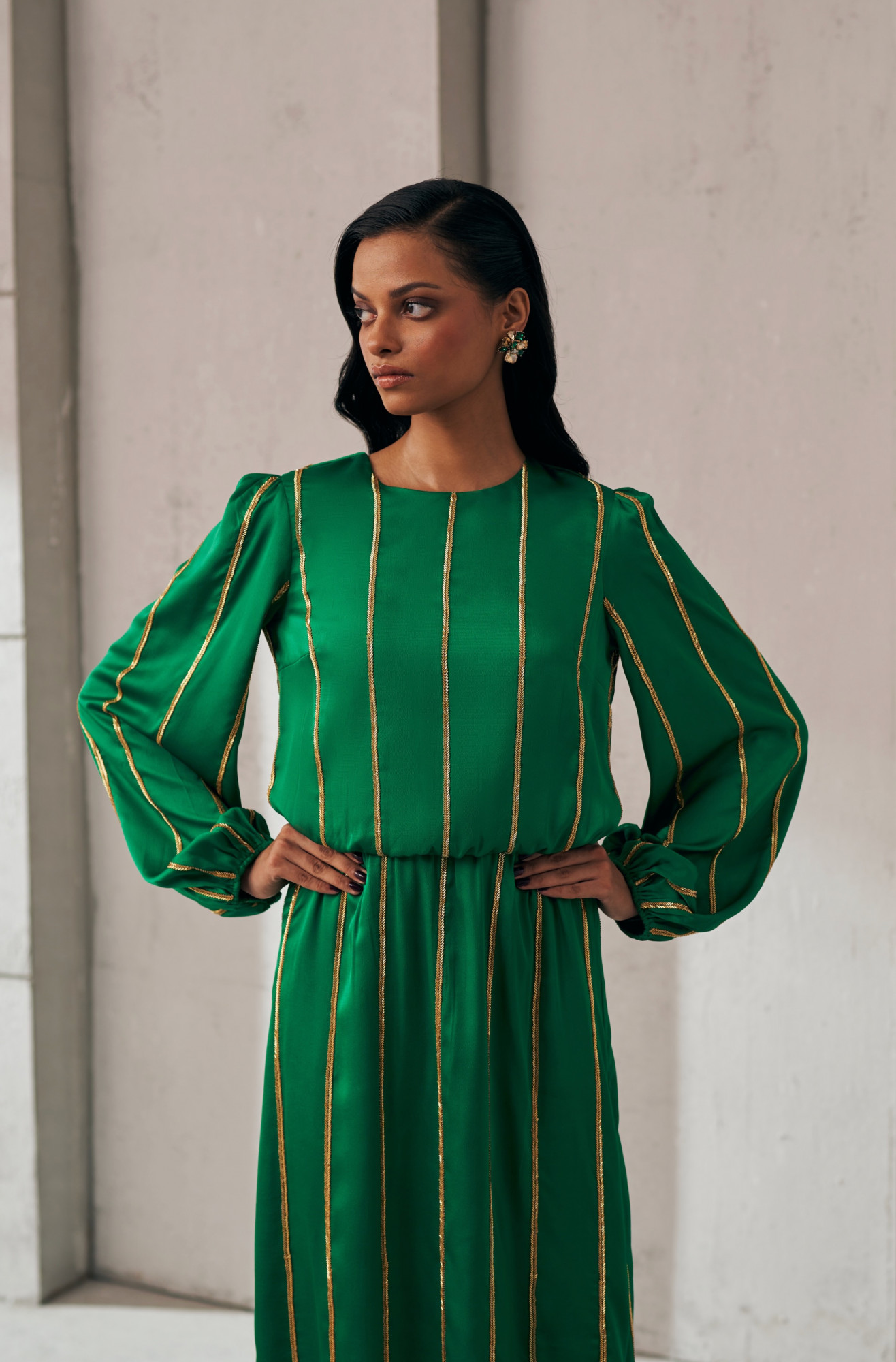 MIDNIGHT MIRAGE EMERALD GLOW MAXI DRESS