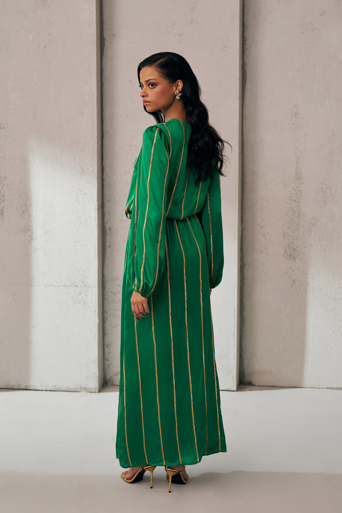 MIDNIGHT MIRAGE EMERALD GLOW MAXI DRESS