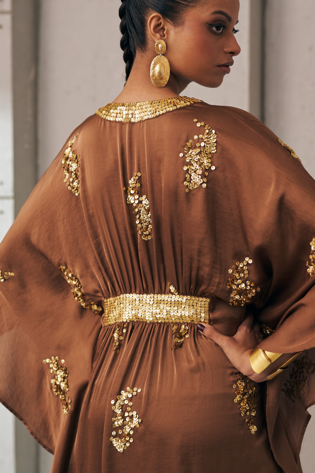 MIDNIGHT MIRAGE BROWN AND GOLD AURA KAFTAN