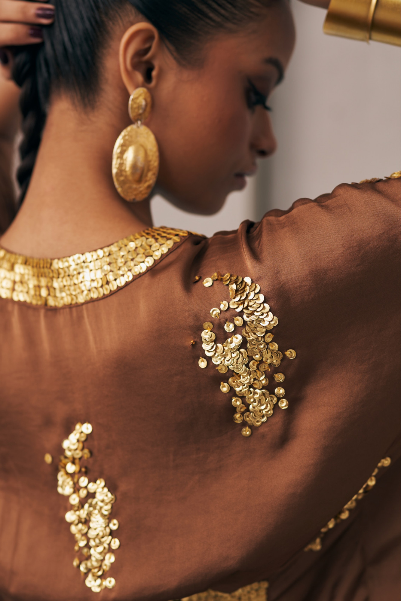 MIDNIGHT MIRAGE BROWN AND GOLD AURA KAFTAN