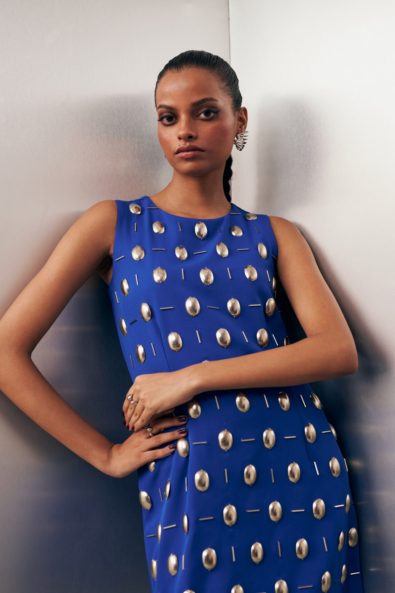 MIDNIGHT MIRAGE BLUE METAL AURA SLEEVELESS DRESS