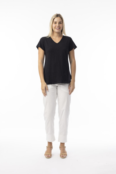 Knit Essentials Tee V Black