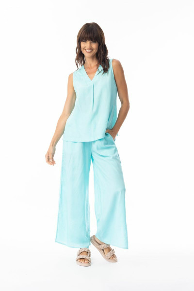 Lux Cami Sleeveless Island Sky