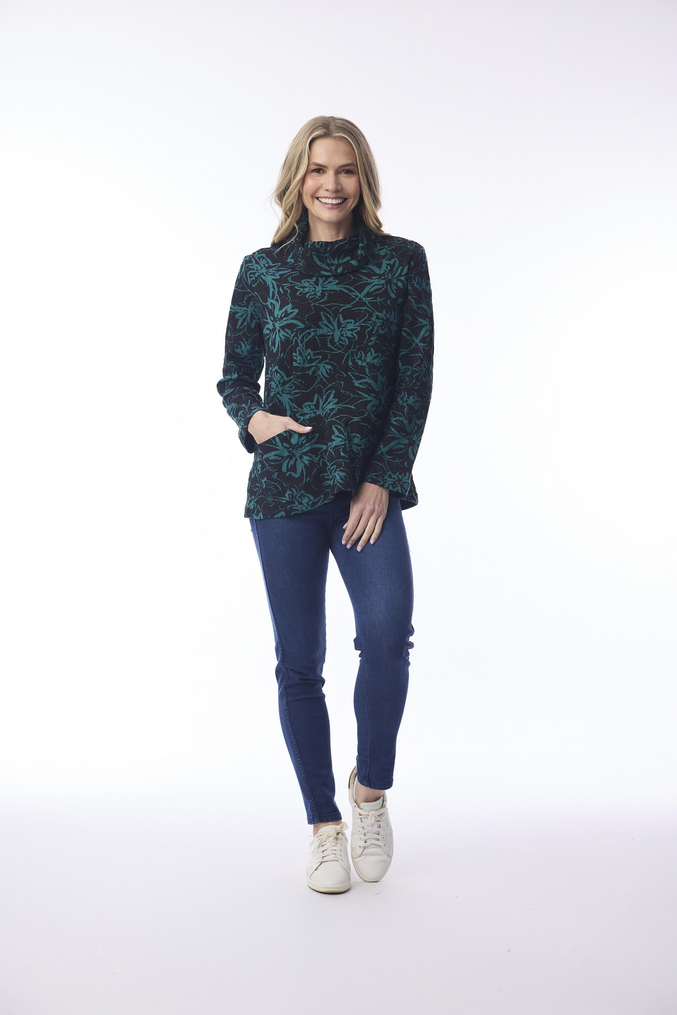 Prato Top Pocket Cowl Print