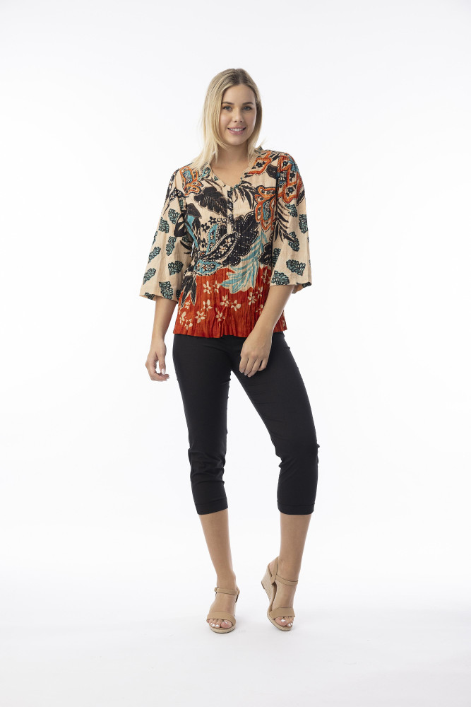 Saventa Top Frill Neckline Print