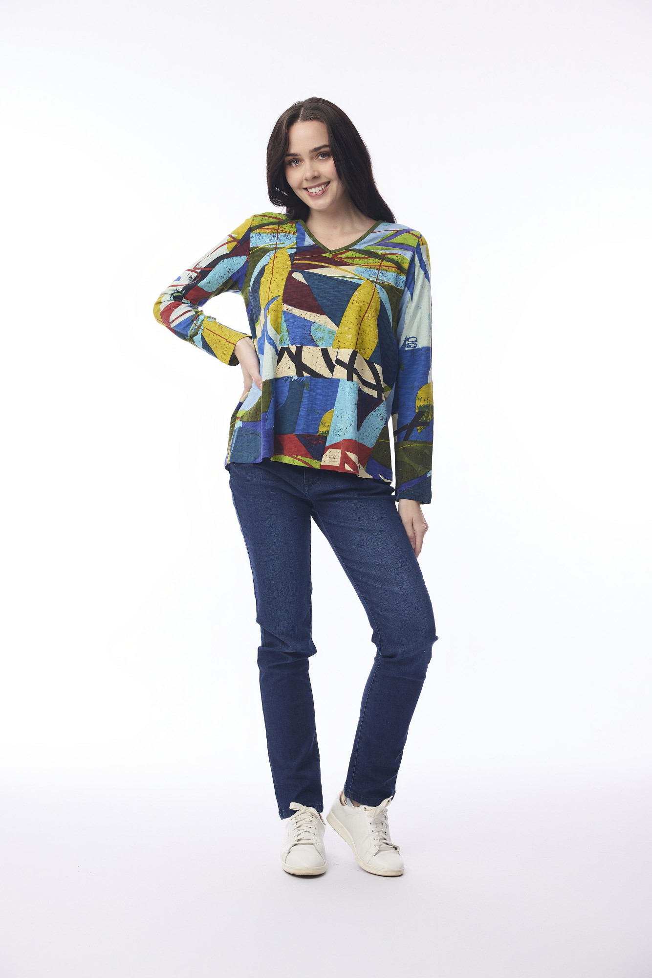 Tee Contemporary V Abstract
