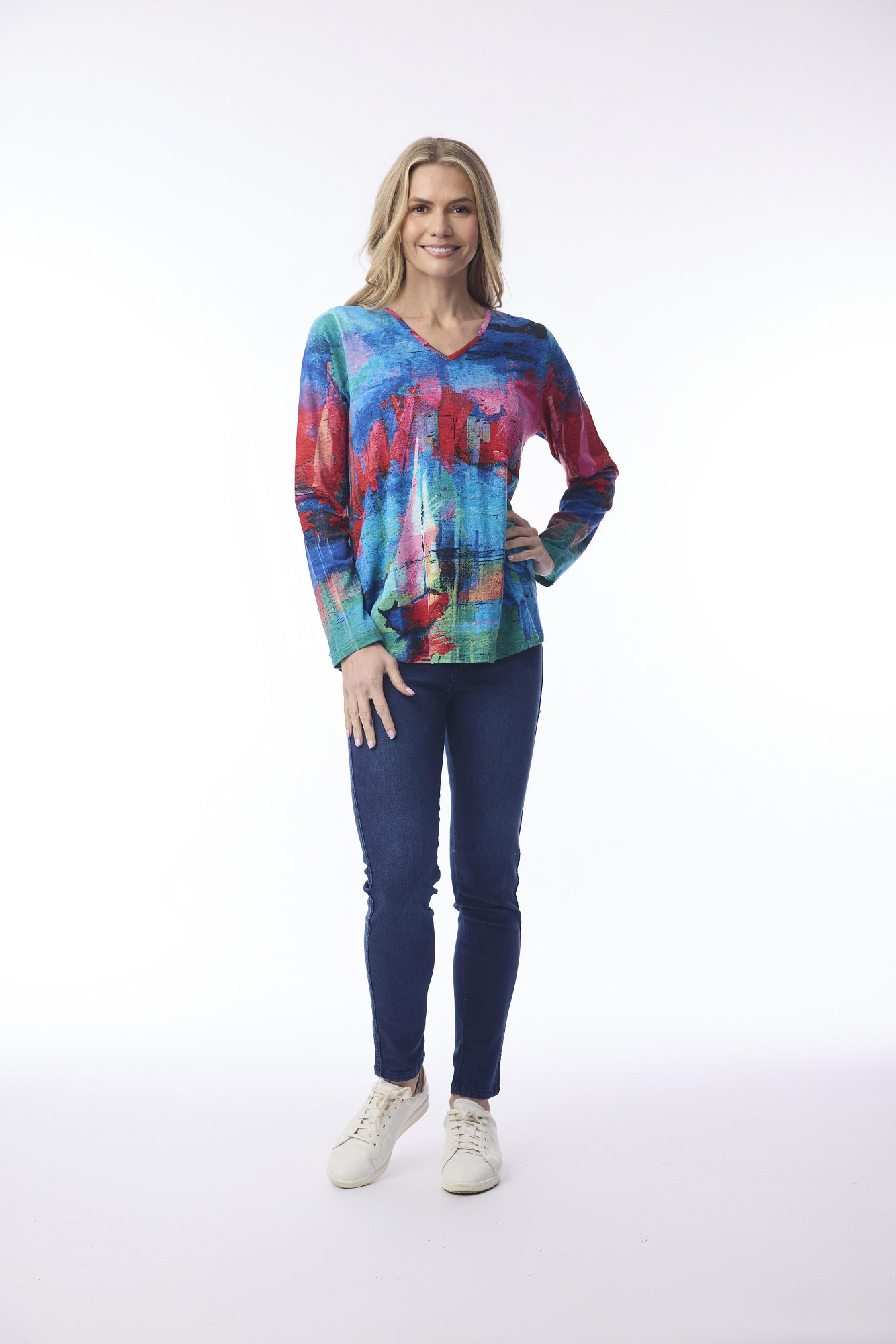 Tee Contemporary V Sail Boats