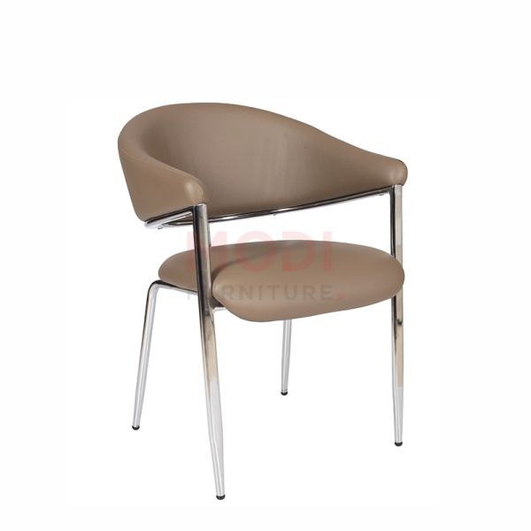 Cushioned Café Lounge Chair – Premium Comfort & Stylish Seating for Cafés & Restaurants