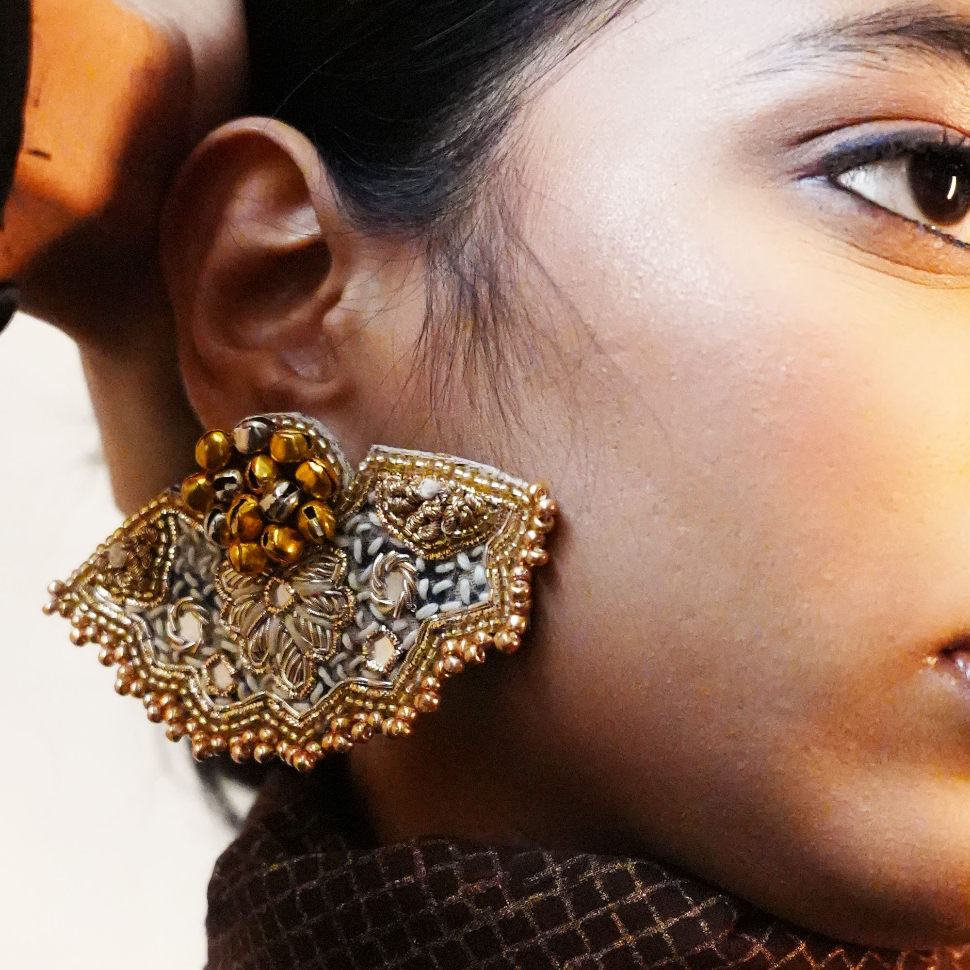 Zareen Earrings