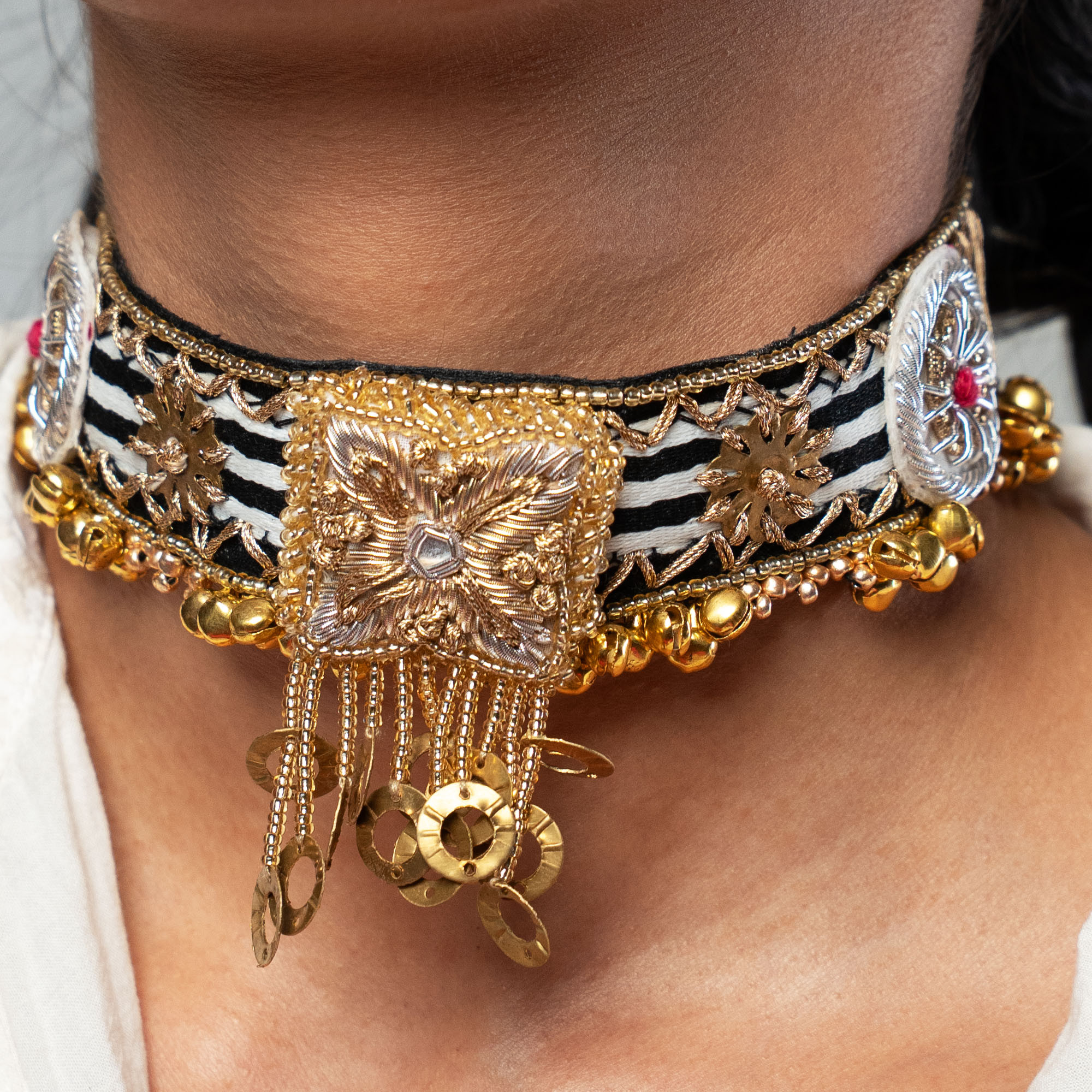 Noor Stripe Choker