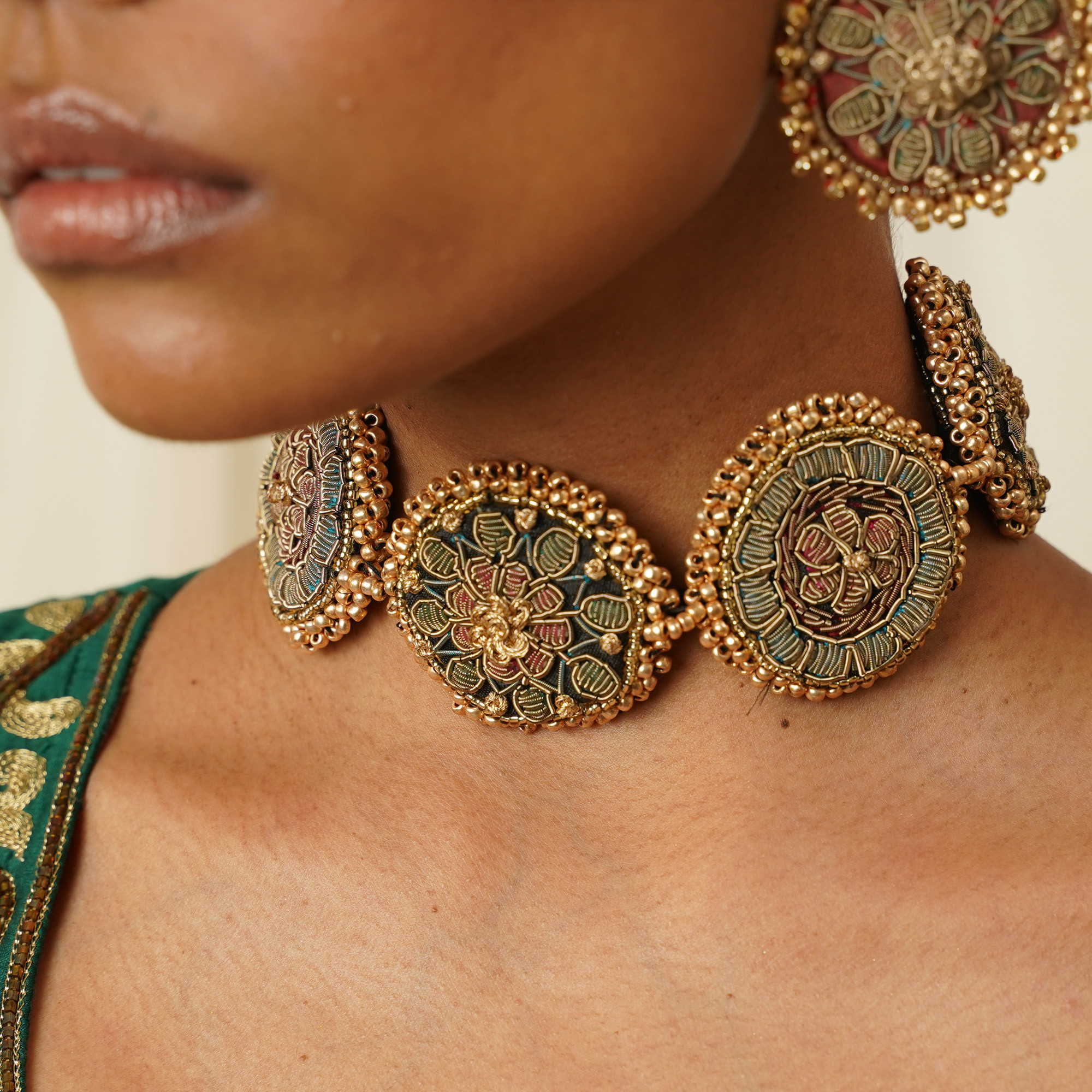 Meerabai Choker