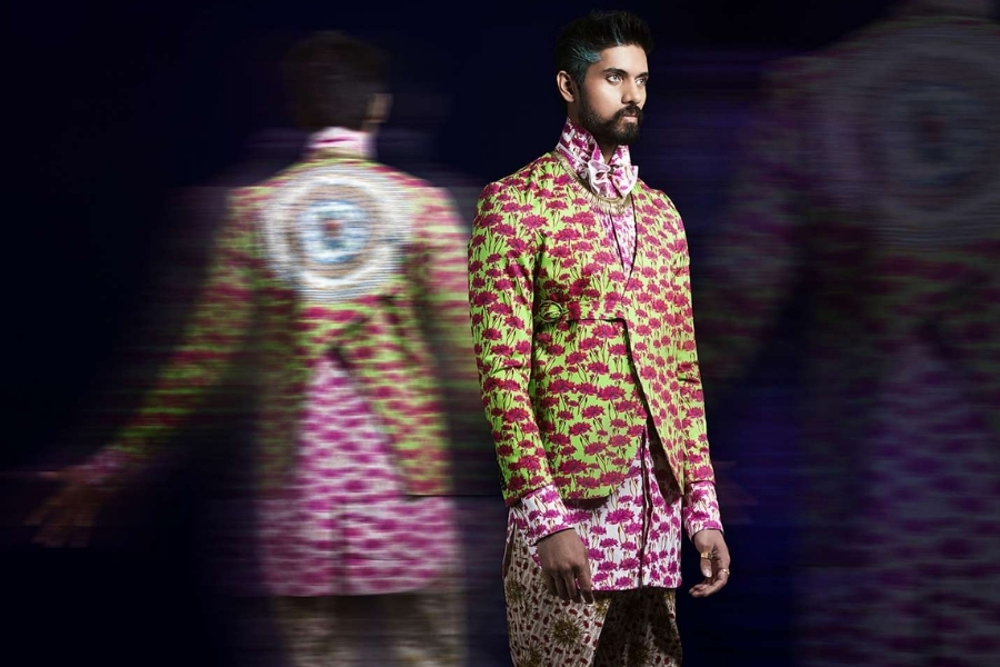 Young Designers Unfold Print Story on Ramp at LFW
