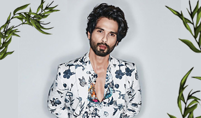 Shahid Kapoor in Bengal Suit