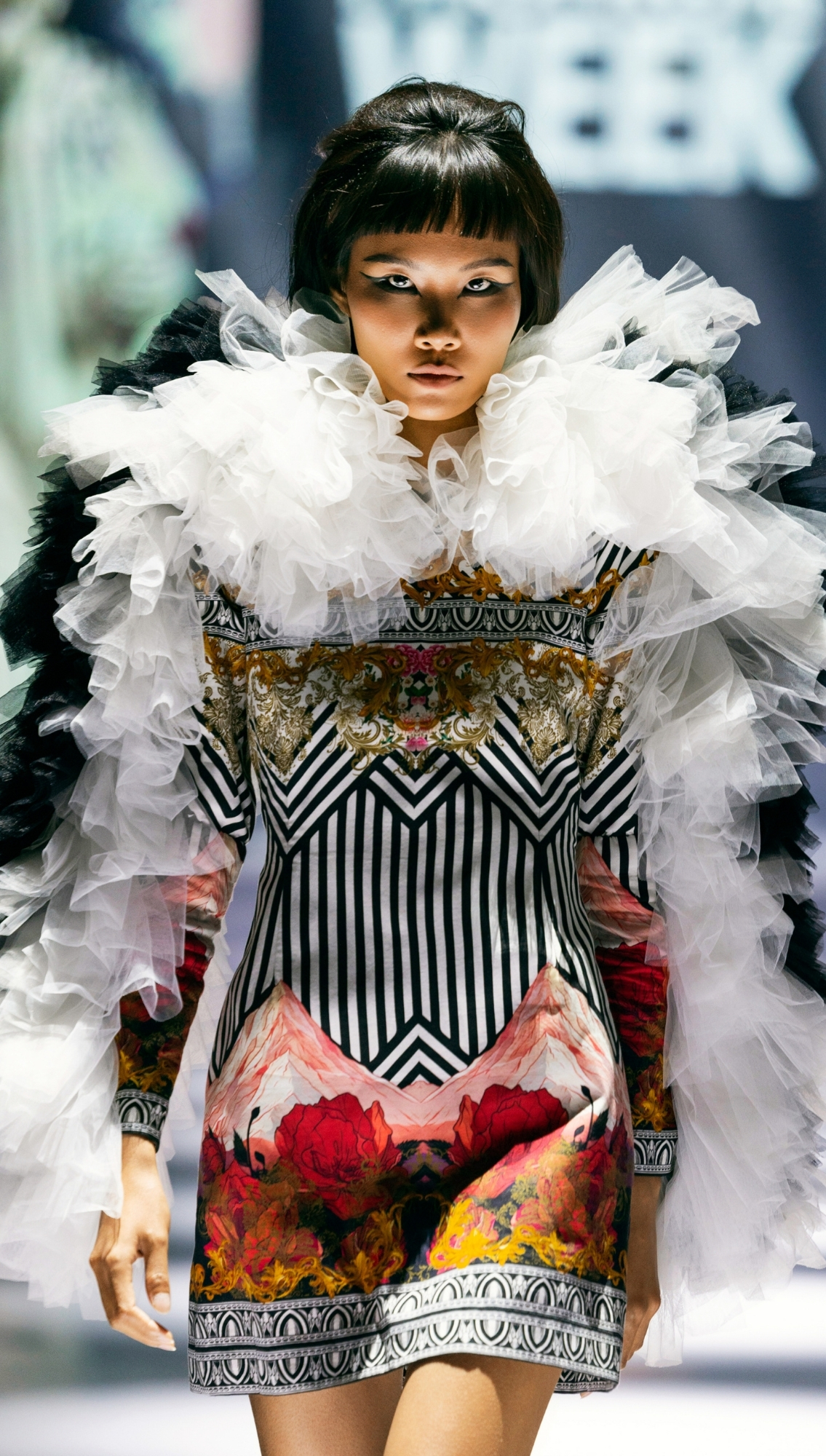 Look 25 2025 Vietnam International Fashion Week