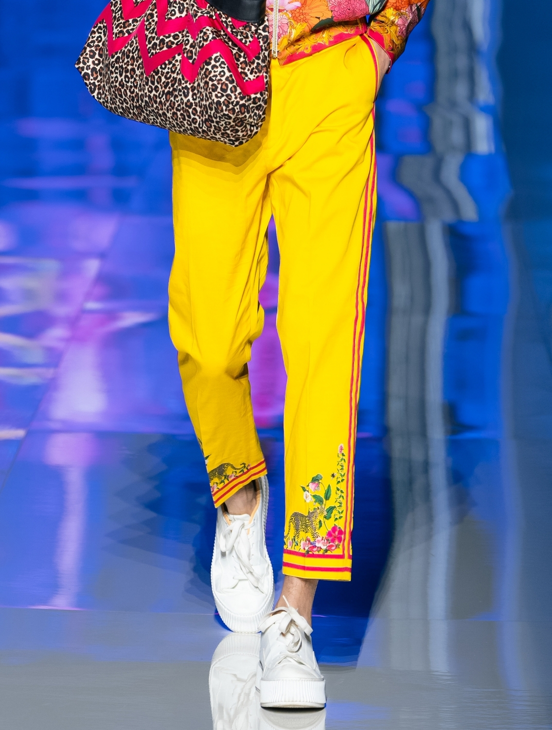 Yellow Leo Side Striper Pants