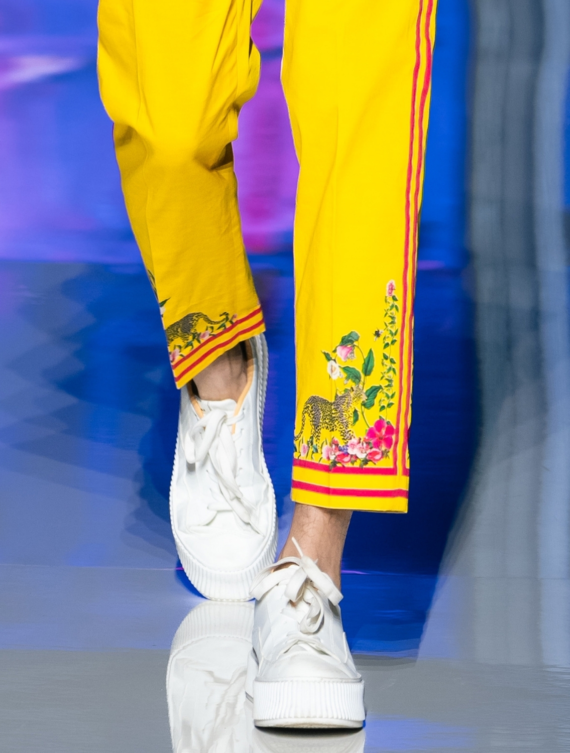 Yellow Leo Side Striper Pants