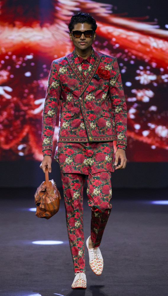 Image of Look 12 | 2025 Lakme Fashion Week India