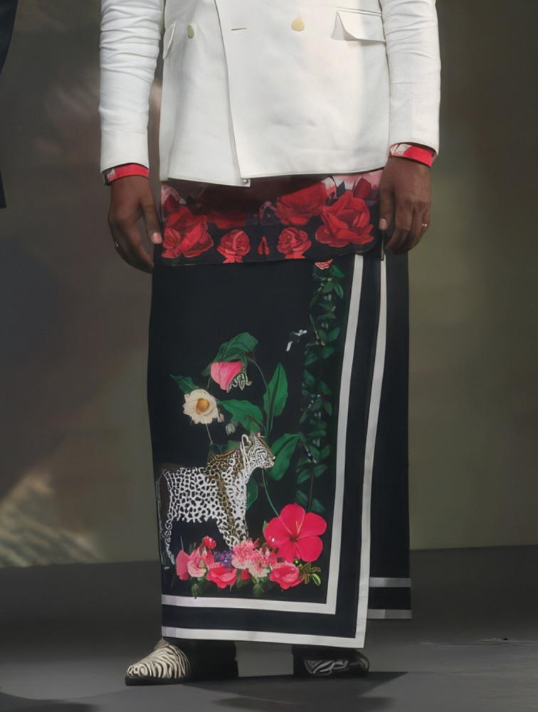 Image of Natori Black Pre-Pleated Sarong Dhoti