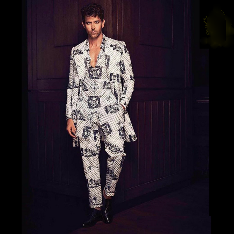 Shiv Monochrome Trench Coat in Sanyasi Print