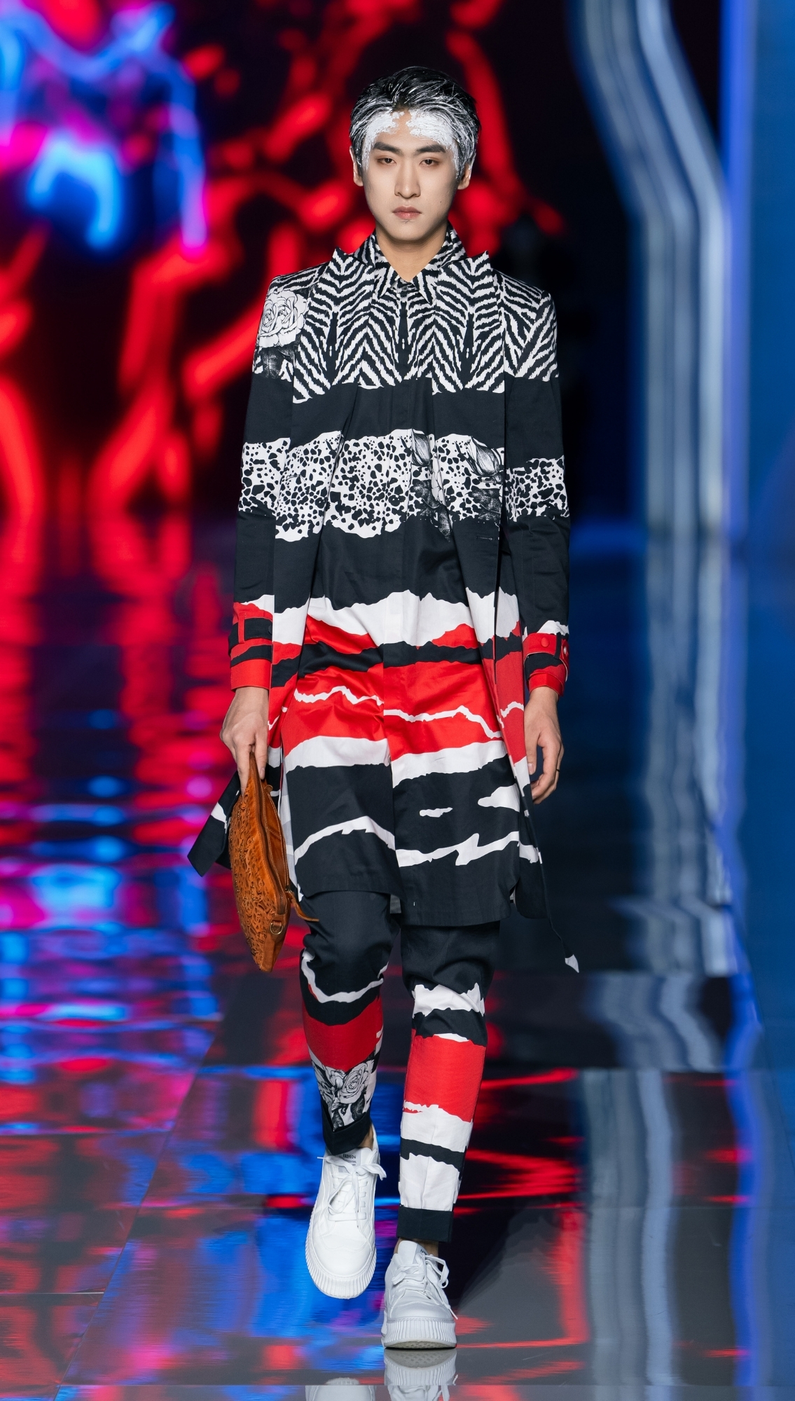 Look 25 2025 Harbin Fashion Week China