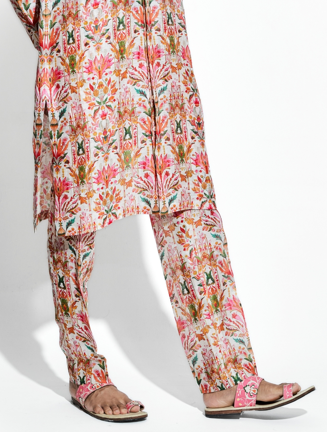 Swetambar Printed Silk Linen Set