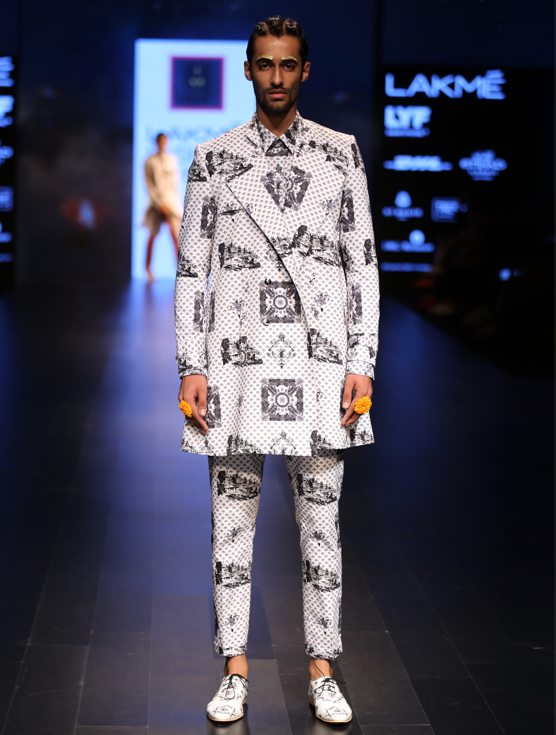 Shiv Trenchcoat Sanyasi Shirt Mukt Trousers