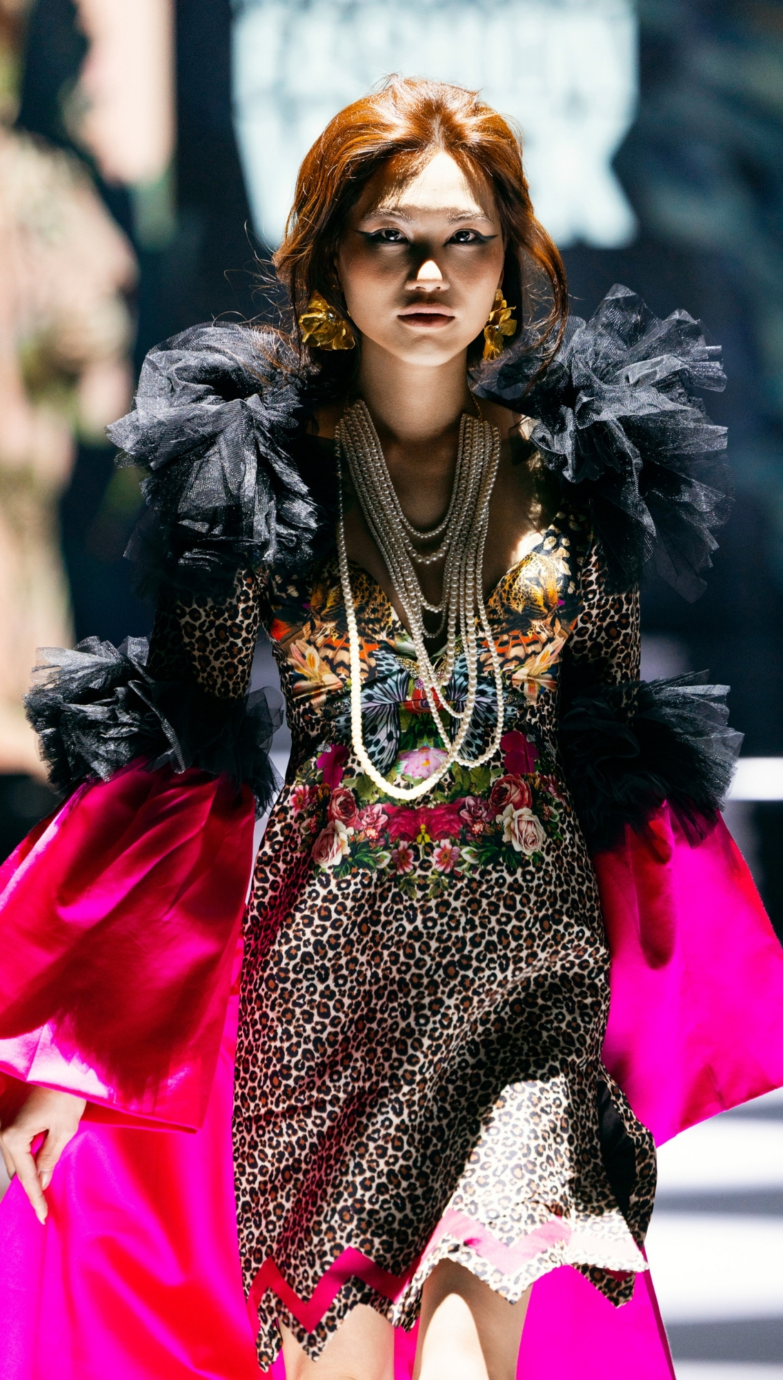 Look 18 2025 Vietnam International Fashion Week