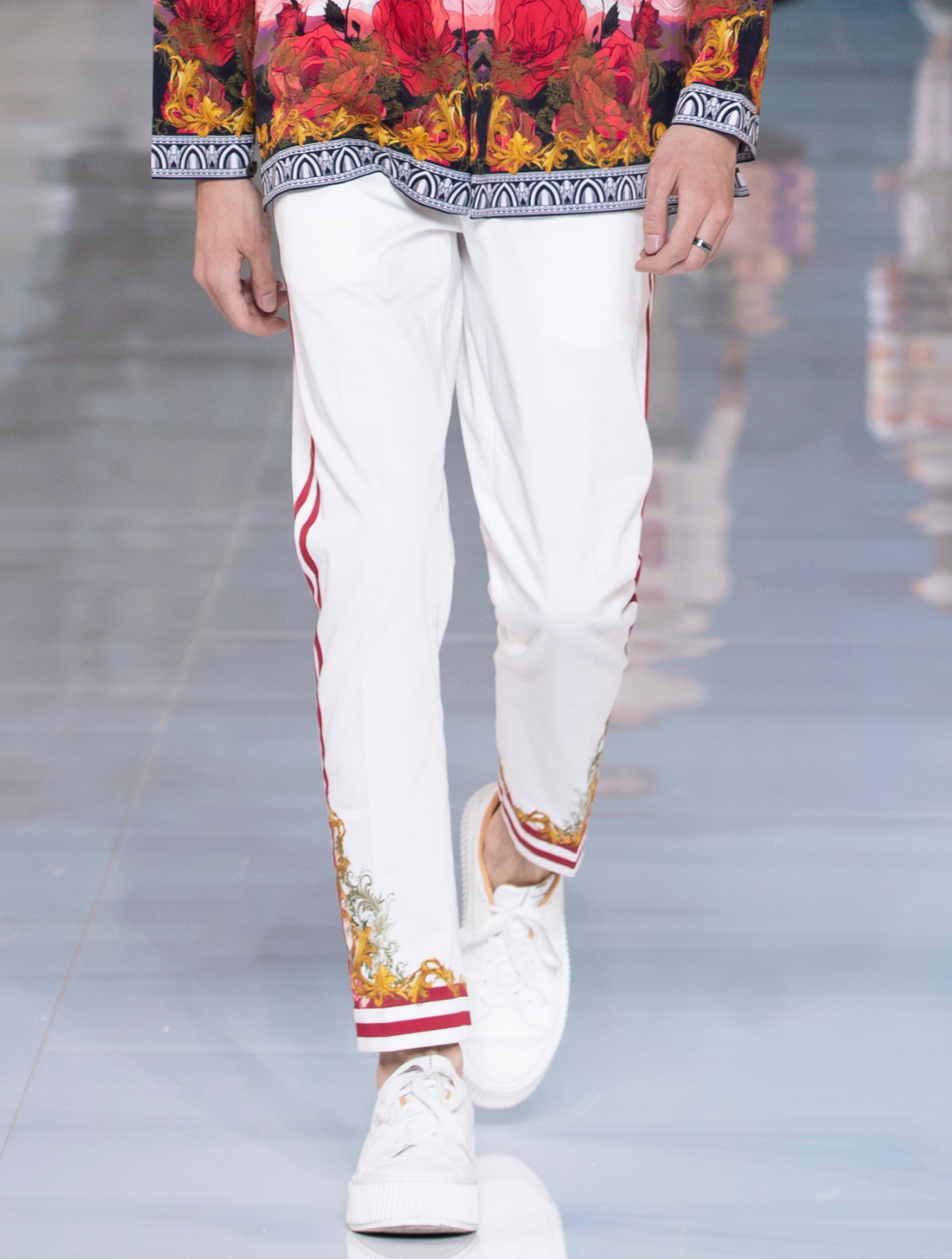 Nepal Printed Side Striper Pants