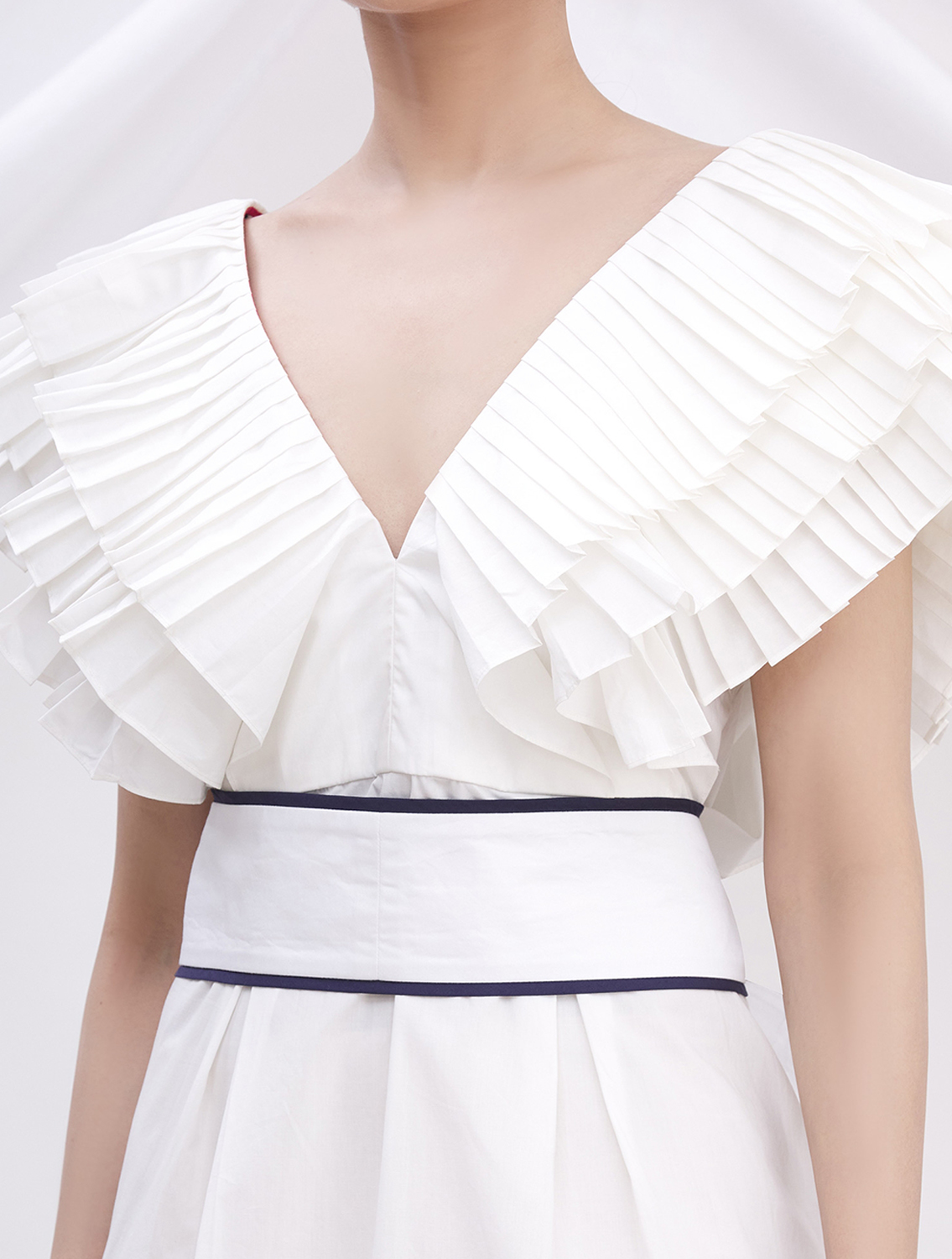 Gabrielle White Cotton Pleated Dress