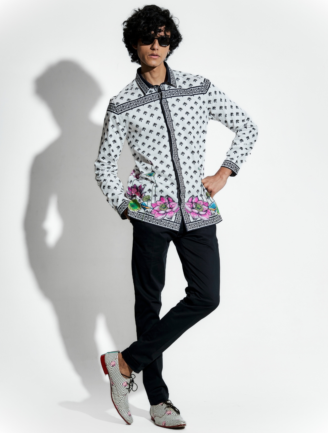 Nelumbo Black Cotton Printed Shirt