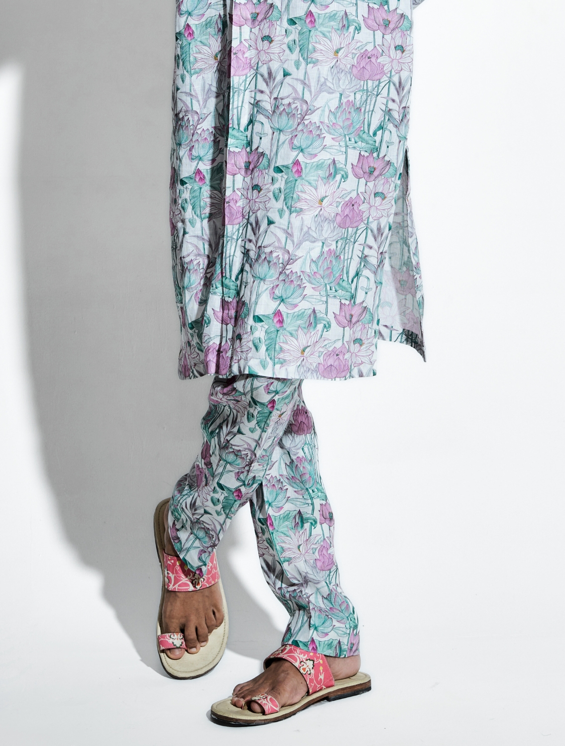 Kunala Lotus Printed Linen Coords