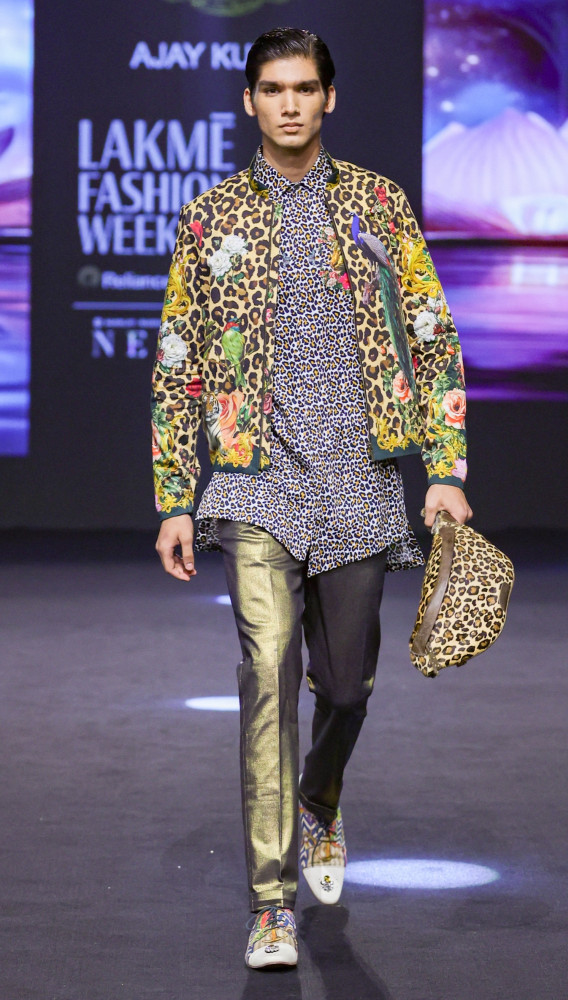 Image of Look 06 | 2025 Lakme Fashion Week India