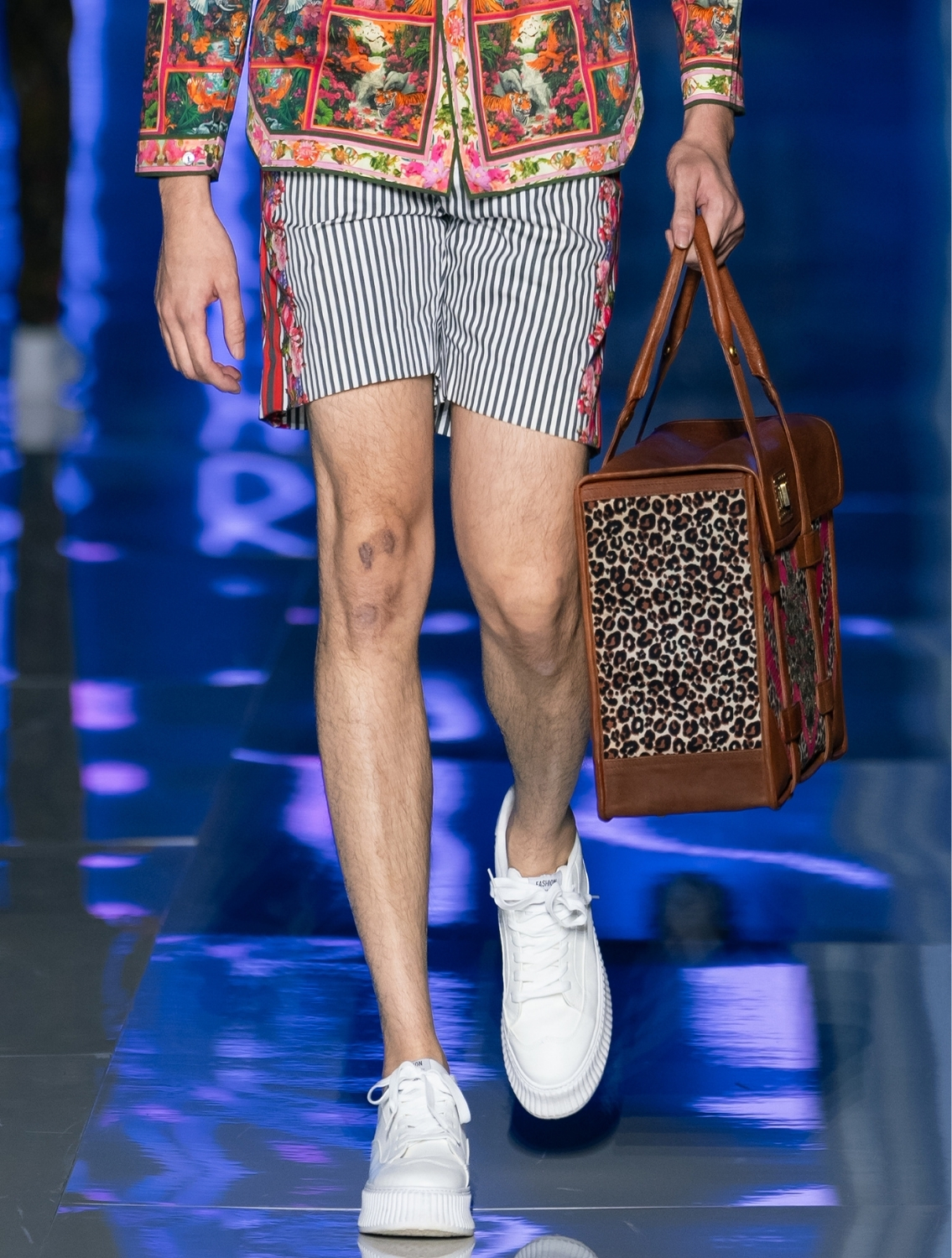 Nimbus Side Striper Shorts