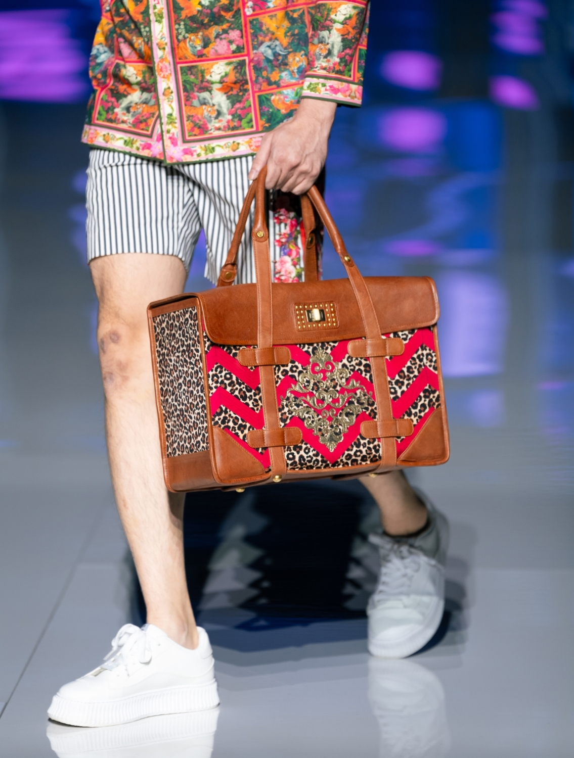 Nimbus Side Striper Shorts