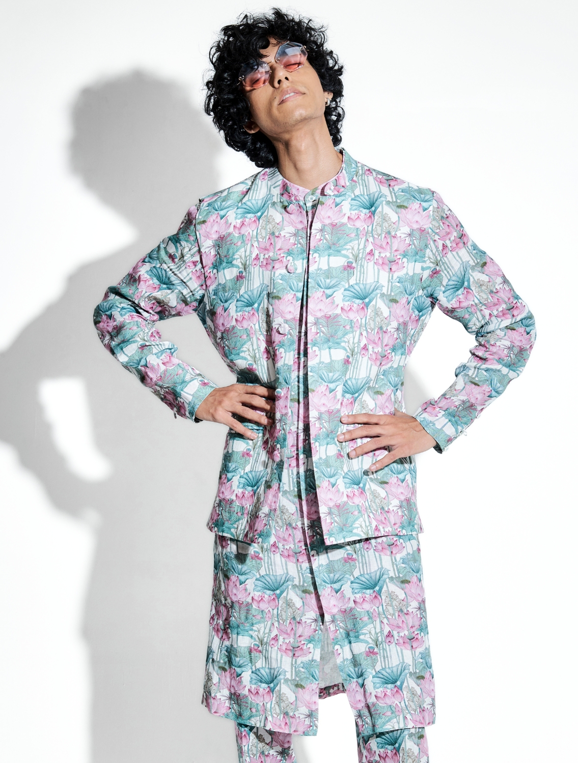 Gandharva Lotus Linen Bundi