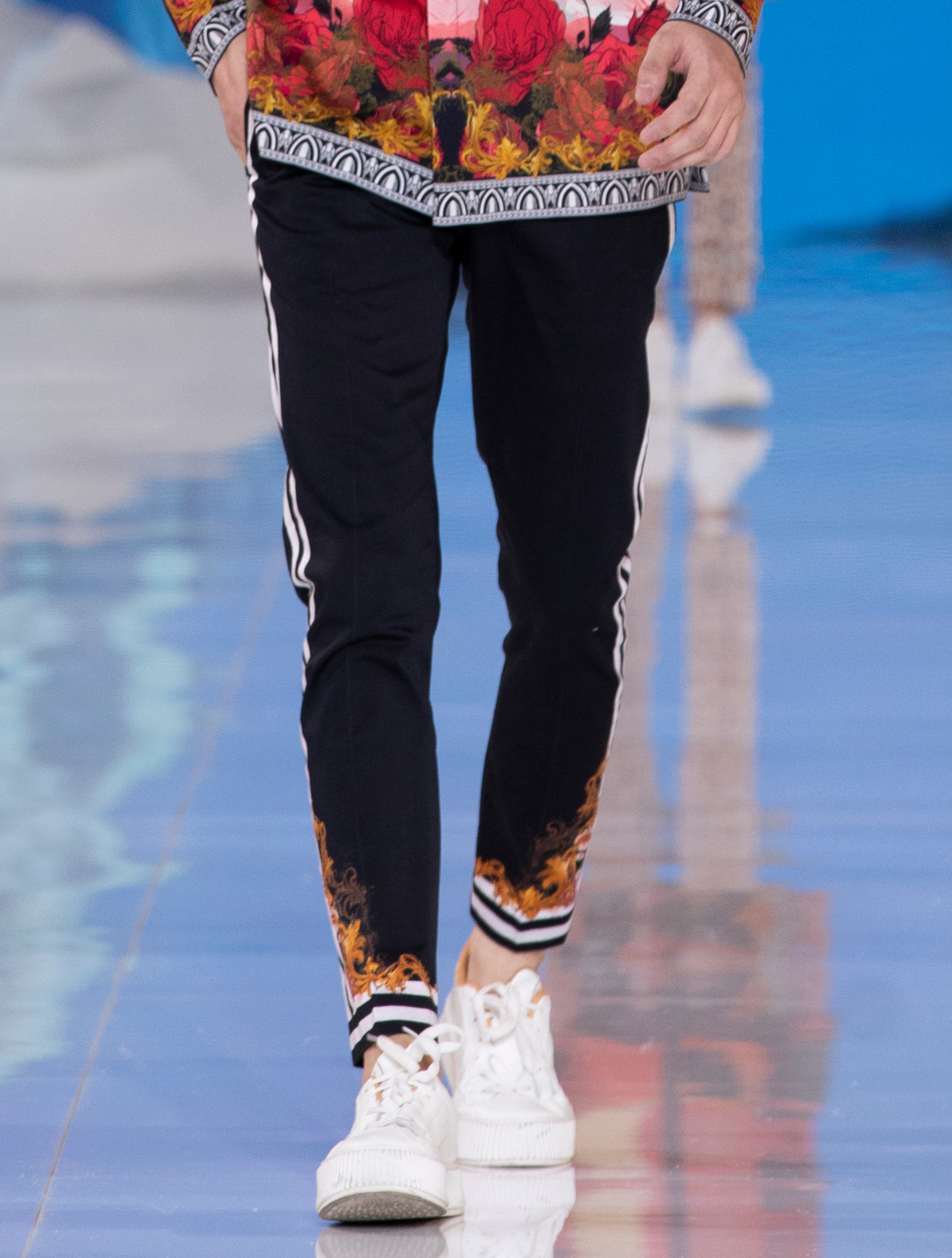 Tibet Printed Side Striper Pants