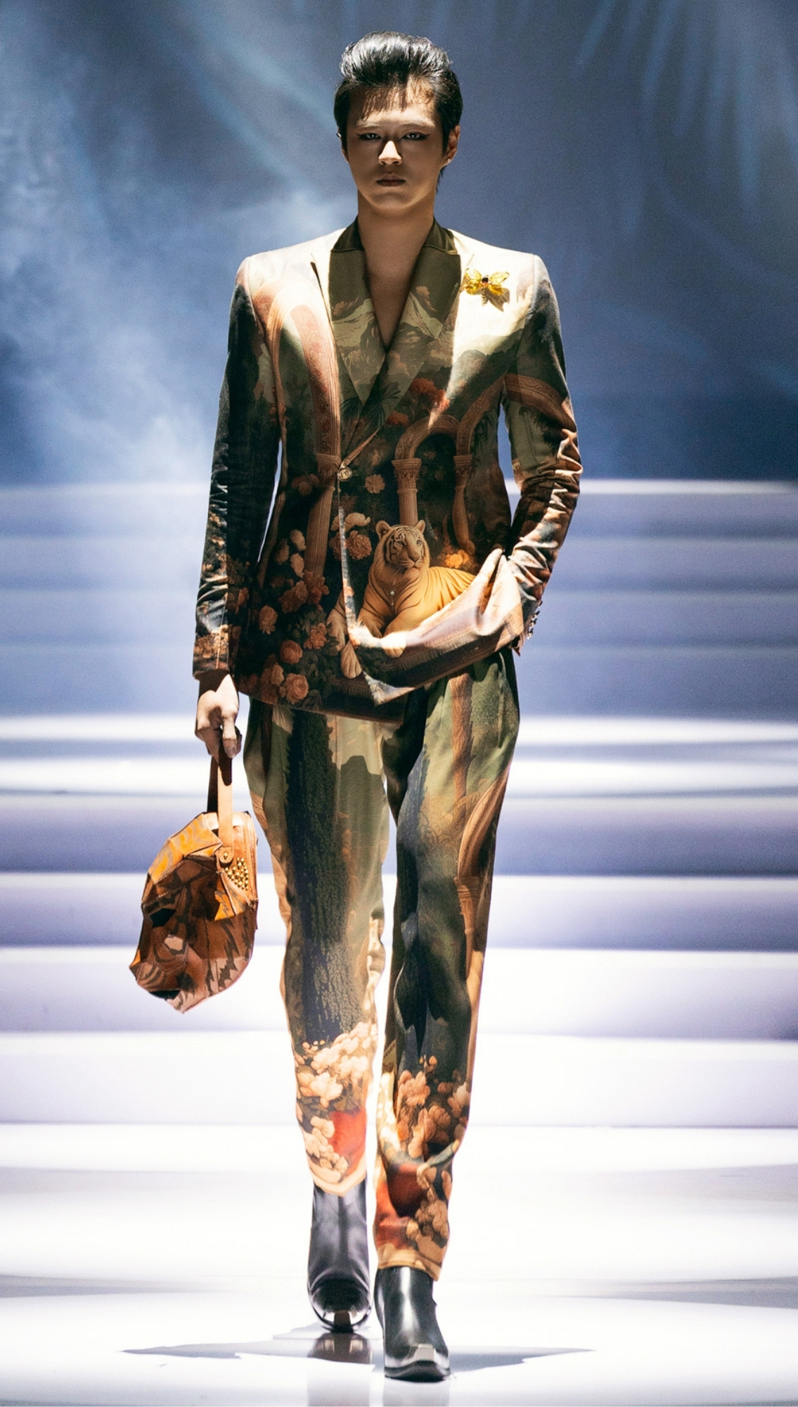 Look 03 2025 Vietnam International Fashion Week