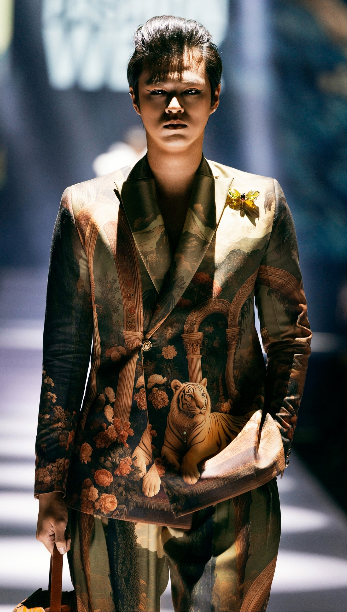 Look 03 2025 Vietnam International Fashion Week