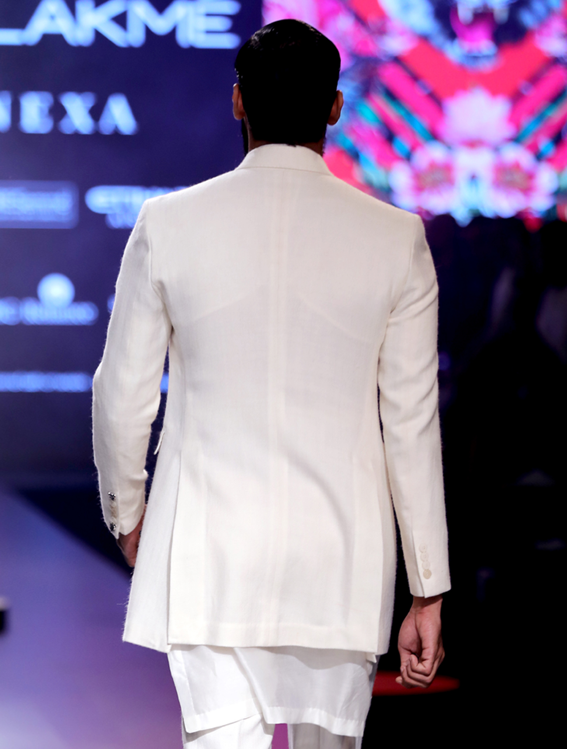 Singha Wool Double Breasted Blazer