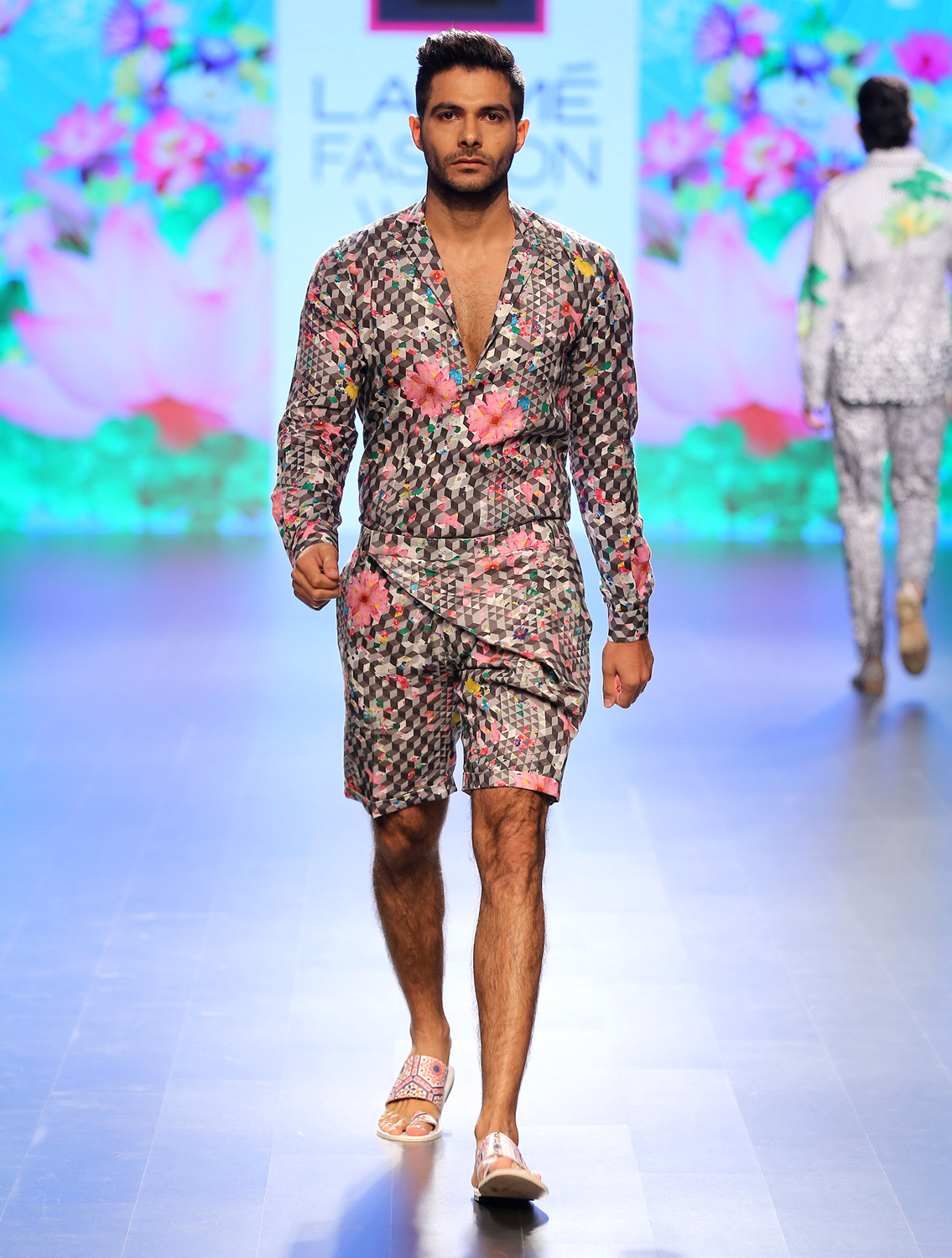 Arbore Linen Cross Wrap Shorts Front